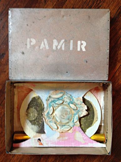 Pamir, 2014. 3.5"x7"x10"(cm.8x17.5x25.5)